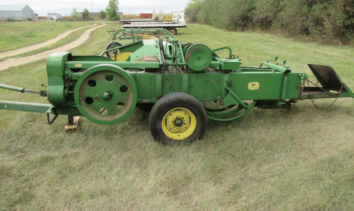 Main image John Deere 24T