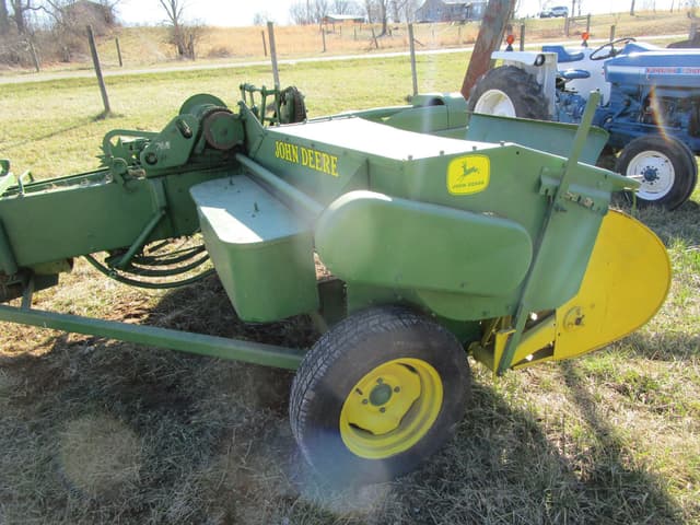 Image of John Deere 24T equipment image 3