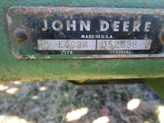 Image of John Deere 24T equipment image 4