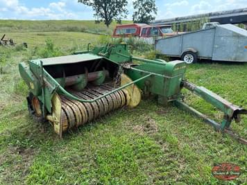 Main image John Deere 24T