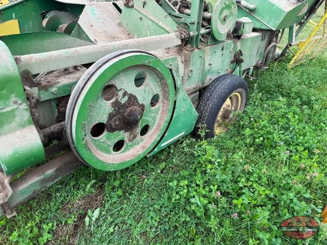 Image of John Deere 24T equipment image 1