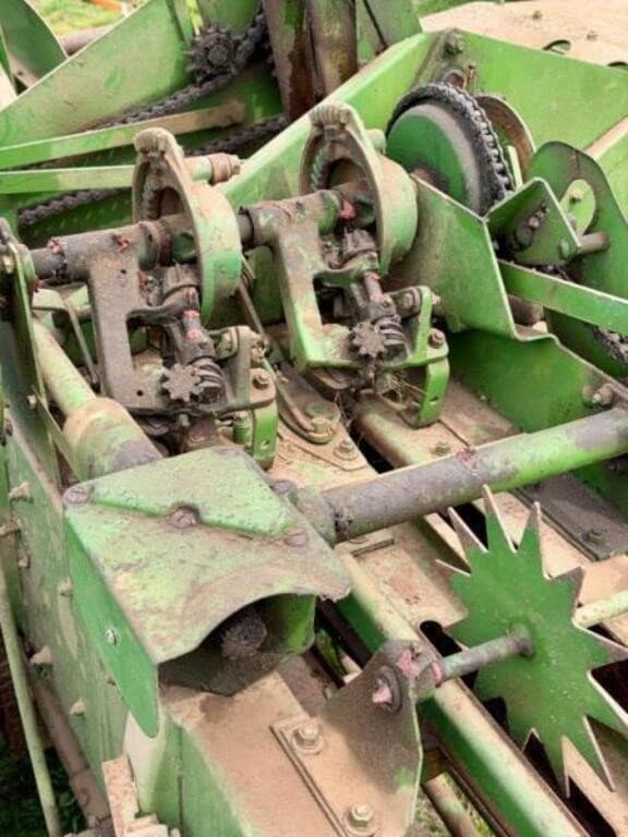 Image of John Deere 24T equipment image 3
