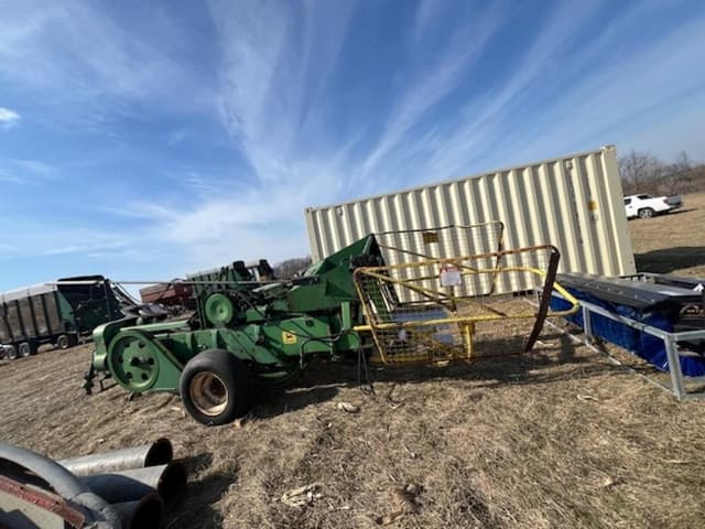 Image of John Deere 24T equipment image 4