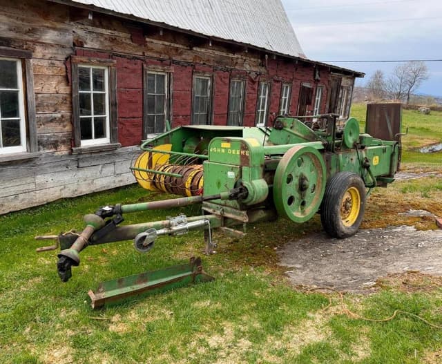 Image of John Deere 24T equipment image 1
