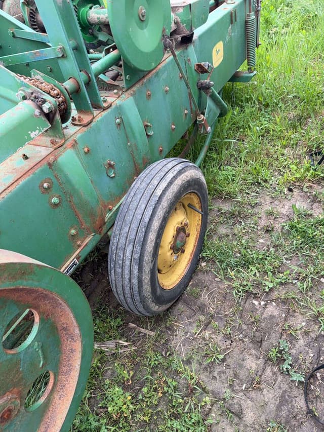 Image of John Deere 24T equipment image 2