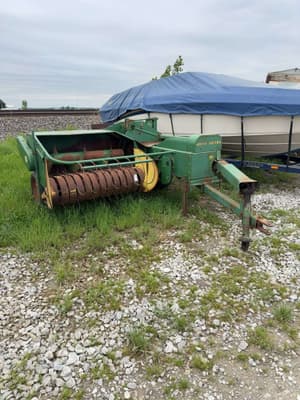 John Deere 24T Image