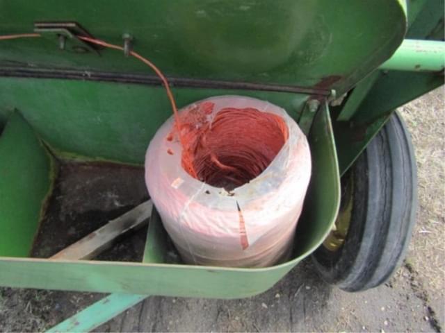 Image of John Deere 24T equipment image 4