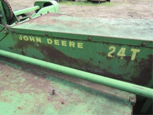 Image of John Deere 24T equipment image 3