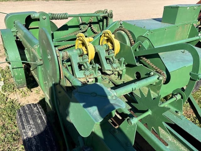Image of John Deere 24T equipment image 4