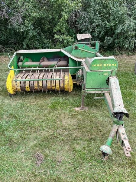 Main image John Deere 24T