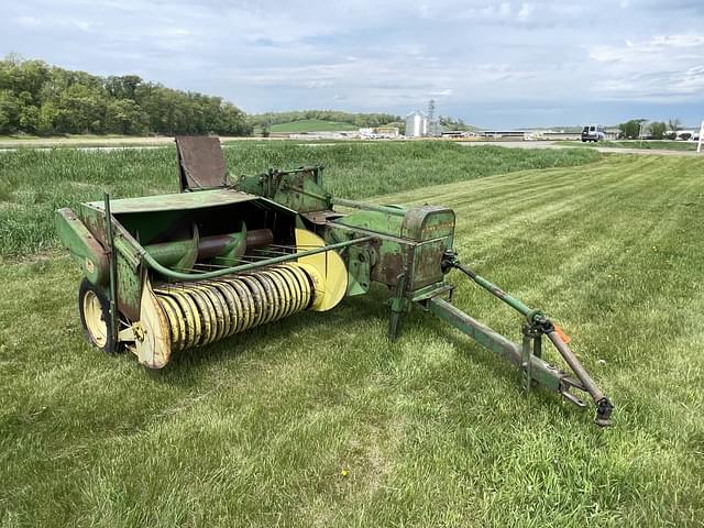 Image of John Deere 24T equipment image 2