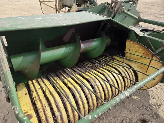 Image of John Deere 24T equipment image 3
