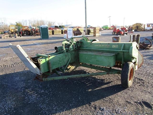 Image of John Deere 24T equipment image 4