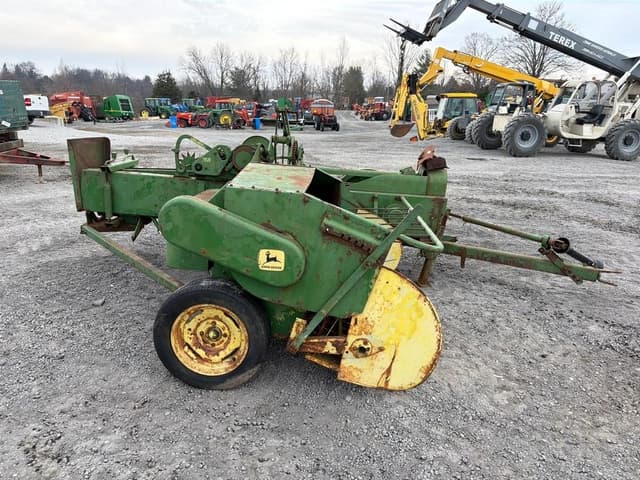 Image of John Deere 24T equipment image 3