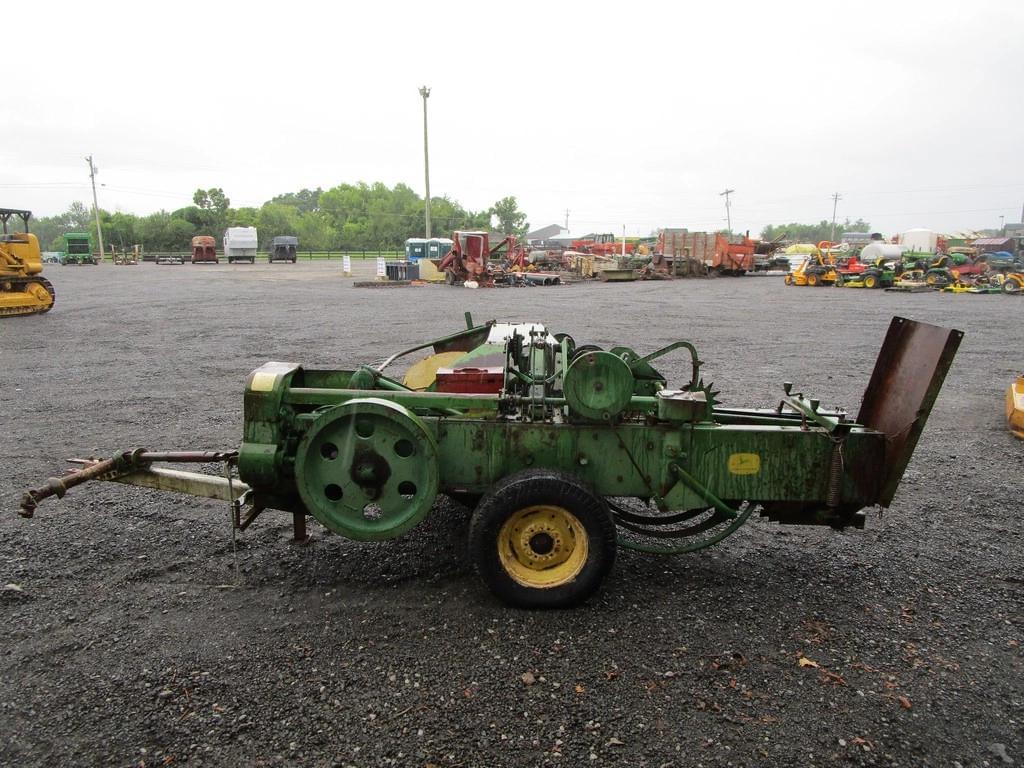 Image of John Deere 24T Primary image