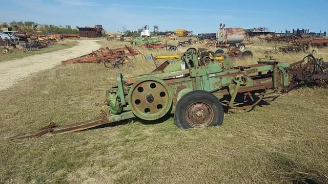 Image of John Deere 24T equipment image 3