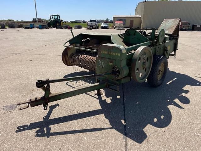 Image of John Deere 24T equipment image 1