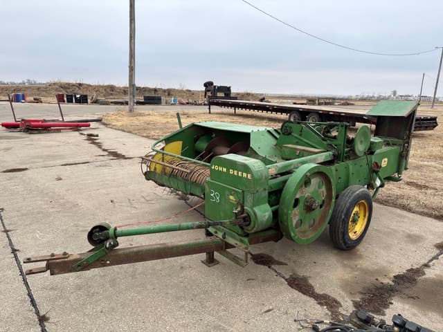 Image of John Deere 24T equipment image 1
