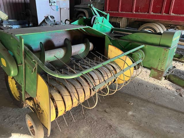 Image of John Deere 24T equipment image 2