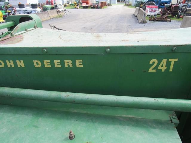 Image of John Deere 24T equipment image 2