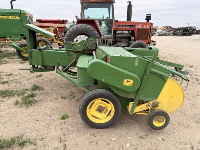Image of John Deere 24T equipment image 2