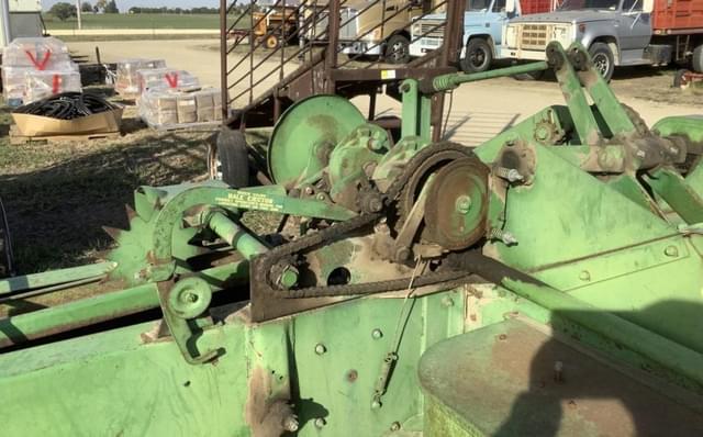 Image of John Deere 24T equipment image 3