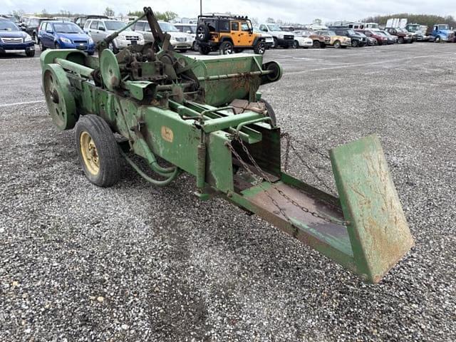 Image of John Deere 24WS equipment image 1
