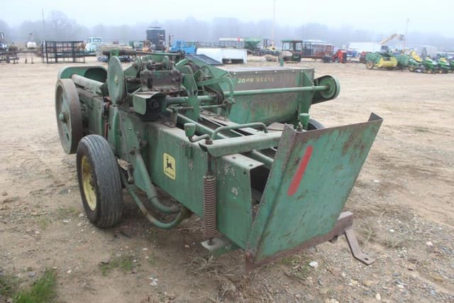 Image of John Deere 24WS equipment image 2