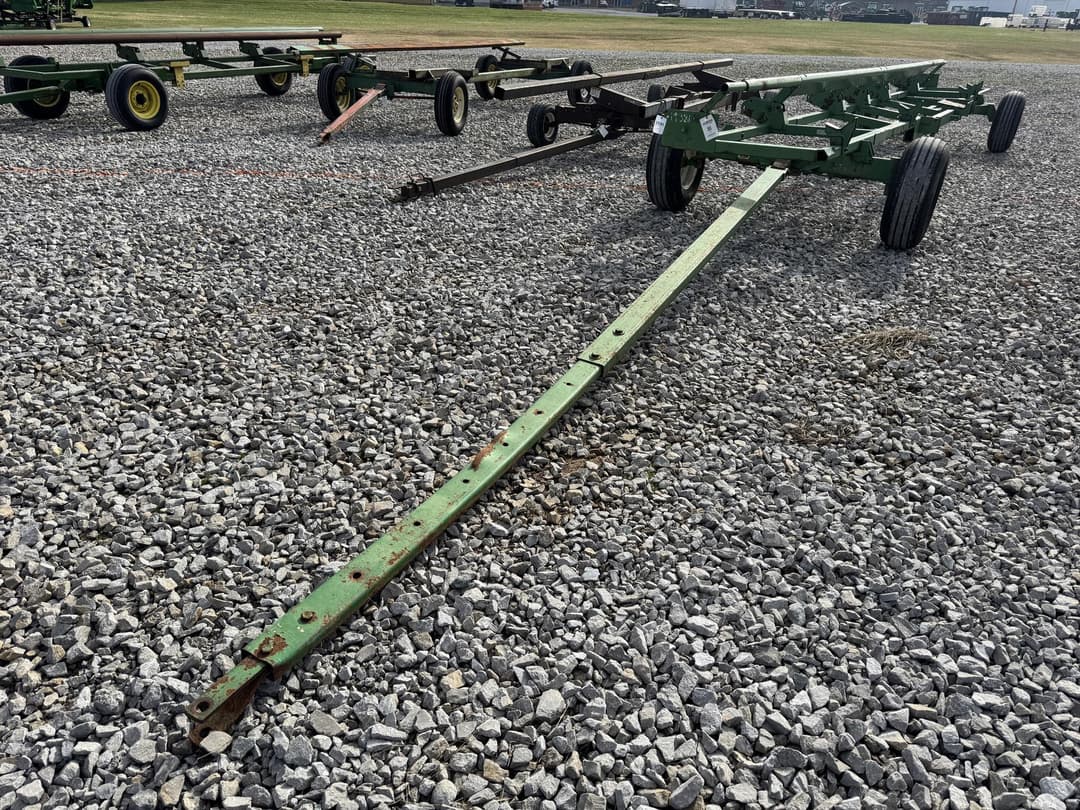 Image of John Deere 25 Primary image