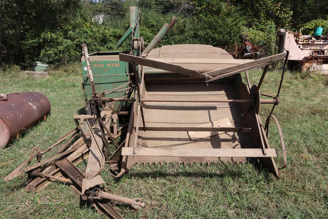 Image of John Deere 25 equipment image 1
