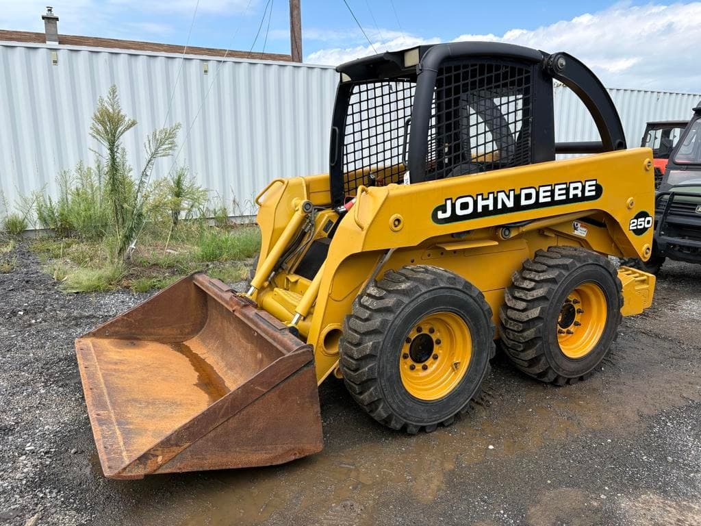 Image of John Deere 250 Primary image