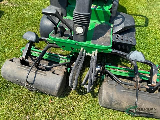 Image of John Deere 2500 equipment image 2