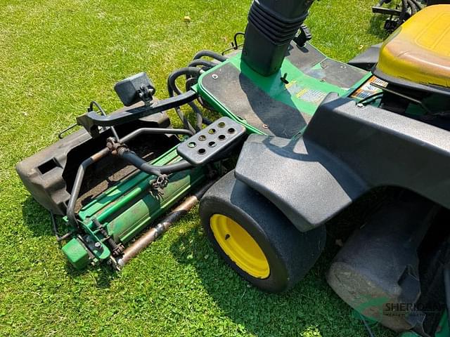 Image of John Deere 2500 equipment image 4