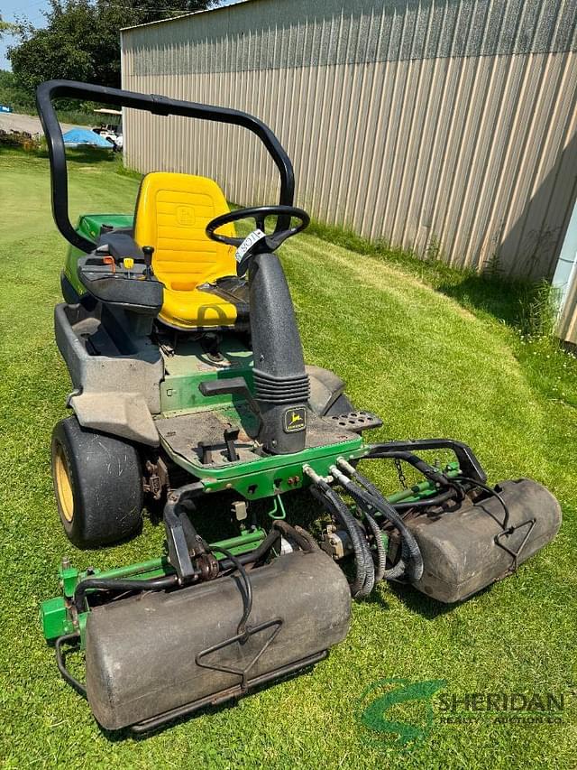 Image of John Deere 2500 equipment image 1