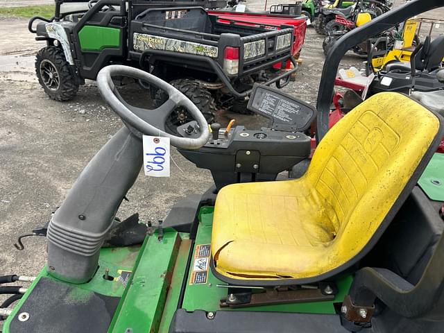 Image of John Deere 2500A equipment image 4