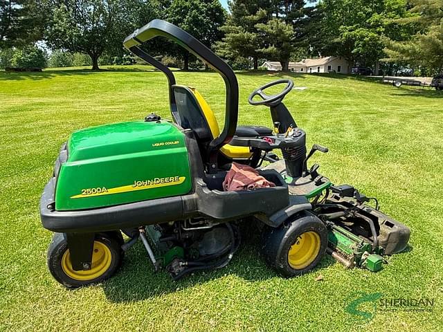 Image of John Deere 2500A equipment image 1