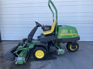John Deere 2500B Image