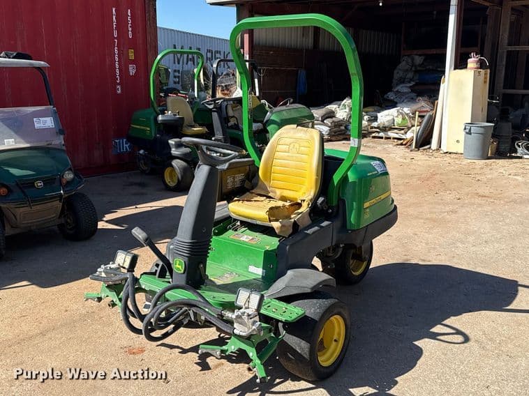 Image of John Deere 2500B Primary image
