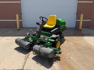 John Deere 2500E Image