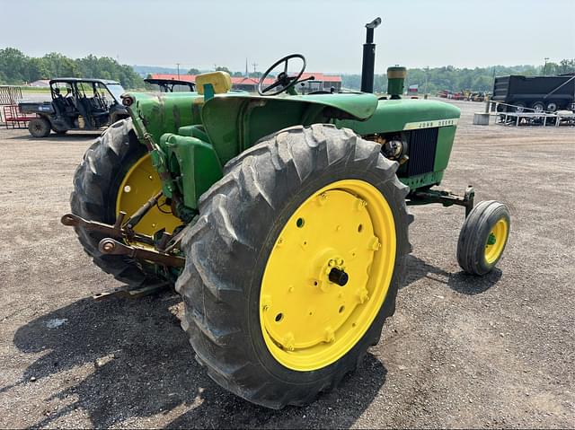 Image of John Deere 2510 equipment image 2