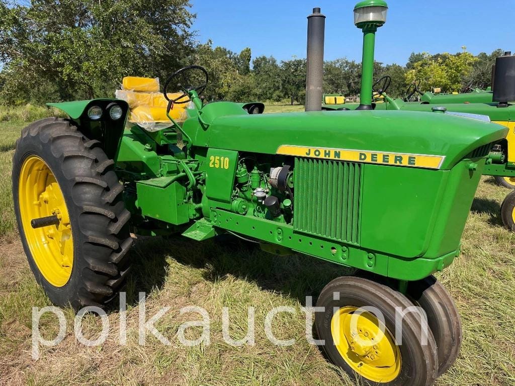 Main image John Deere 2510