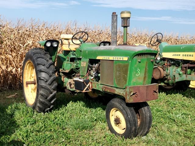 Image of John Deere 2510 equipment image 1