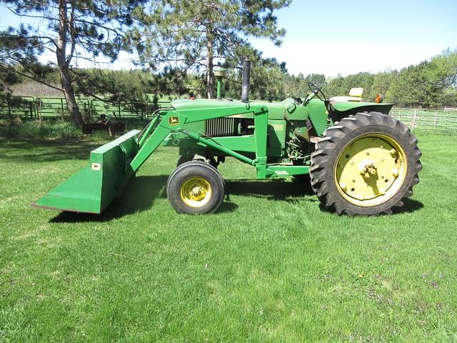 Image of John Deere 2510 equipment image 1