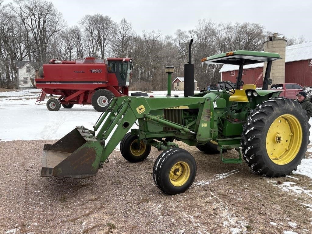John Deere 2510 Equipment Image0