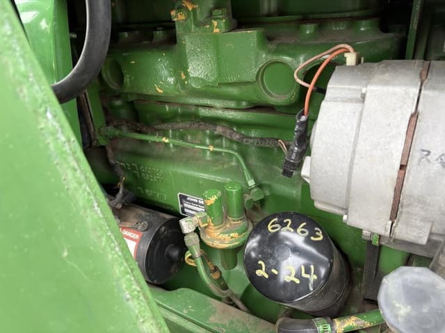 Image of John Deere 2510 equipment image 4