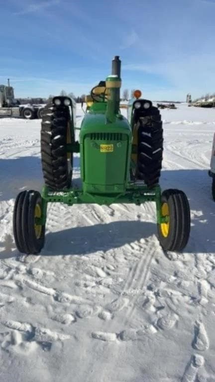 Image of John Deere 2510 equipment image 1