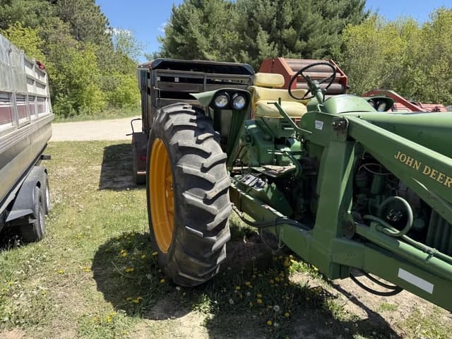 Image of John Deere 2510 equipment image 4