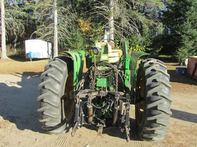 Image of John Deere 2510 equipment image 1