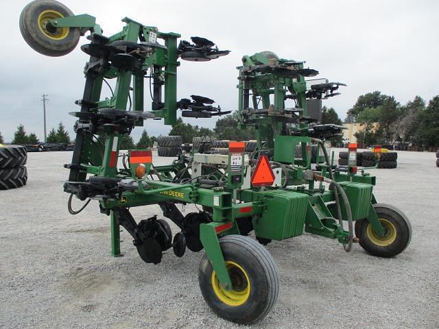 Image of John Deere 2510H equipment image 4