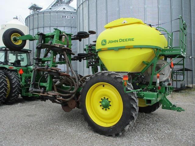 Image of John Deere 2510H equipment image 4